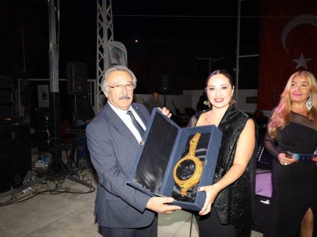 7. ULUSLARARASI TÜRK MÜZİĞİ KOROLAR FESTİVALİ AVANOS'TA GERÇEKLEŞTİRİLDİ.
