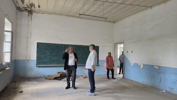 ANAVATAN PARTİSİ ESKİ GENEL BAŞKANI VE GEÇMİŞ DÖNEM BAKANLARIMIZDAN SAYIN ERKAN MUMCU BELEDİYE BAŞKANIMIZI ZİYARET ETTİ