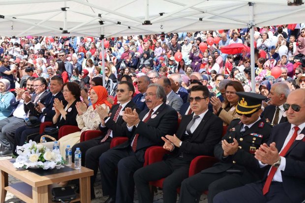 23 Nisan Ulusal Egemenlik ve Çocuk Bayramı Avanos’ta Coşkuyla Kutlandı