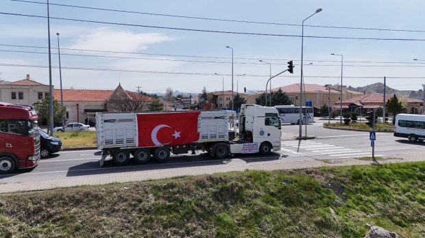 ARAÇ FİLOMUZA BÜYÜK BİR GÜÇ DAHA EKLENDİ YENİ TIR ÇEKİCİMİZ AVANOS’A HAYIRLI OLSUN