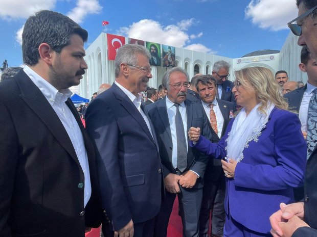 Dünya'nın ve Türkiye’nin en büyük Cemevi olma özelliğini taşıyan Horasan Erenleri Dergahı Cemevi’nin 1. Etap Açılışı Gerçekleştirildi