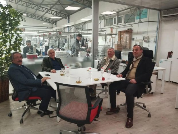 Belediye Başkanımız Sn. Mustafa Kenan Sarıtaş, Boğazlıyan Organize Sanayi Bölgesi'nde faaliyet gösteren Asi Künefe ve Base Metal fabrikalarını ziyaret etti.