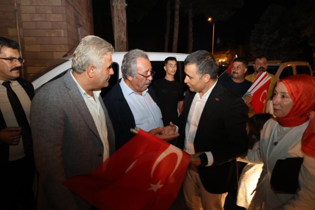 15 TEMMUZ DEMOKRASİ VE MİLLÎ BİRLİK GÜNÜ, İLÇEMİZDE BÜYÜK BİR COŞKU VE ANLAM YÜKLÜ BİR PROGRAMLA ANILDI