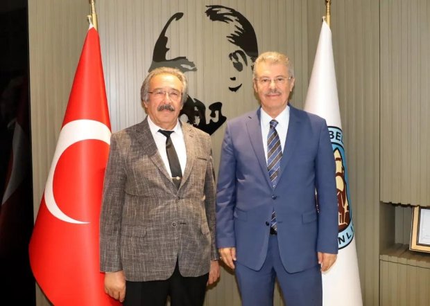 Kayseri Pancar Ekicileri Koop. Yönetim Kurulu ve Kayseri Şeker Fabrikası Yöneticilerinden Başkanımıza Ziyaret