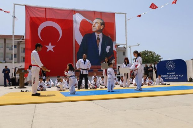19 Mayıs Atatürk’ü Anma, Gençlik ve Spor Bayramı Coşkuyla Kutlandı