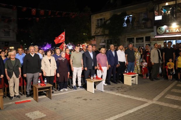 15 Temmuz Demokrasi ve Millî Birlik Günü, ilçemizde büyük bir coşku ve anlam yüklü bir programla anıldı.