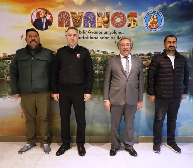 Nevşehir JAKEM Komutanı Sayın Jandarma Albay Hüseyin Fırat, Belediye Başkanımız Sayın Mustafa Kenan Sarıtaş’a iadeyi ziyarette bulundu.