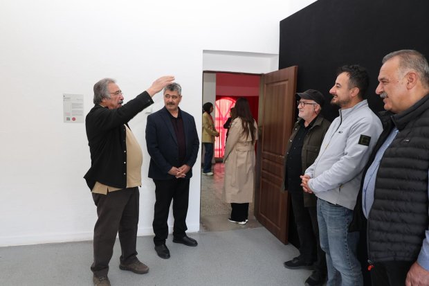 KAPADOKYA BİENALİ, DÜNYANIN DÖRT BİR YANINDAN SANAT ESERLERİNİ AVANOS’TA BULUŞTURDU