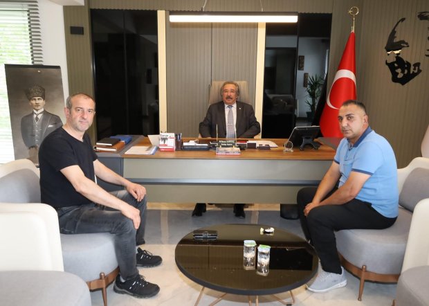 Belediye Başkanımız Sn Mustafa Kenan Sarıtaş'a Hayırlı Olsun Ziyaretleri Devam Ediyor