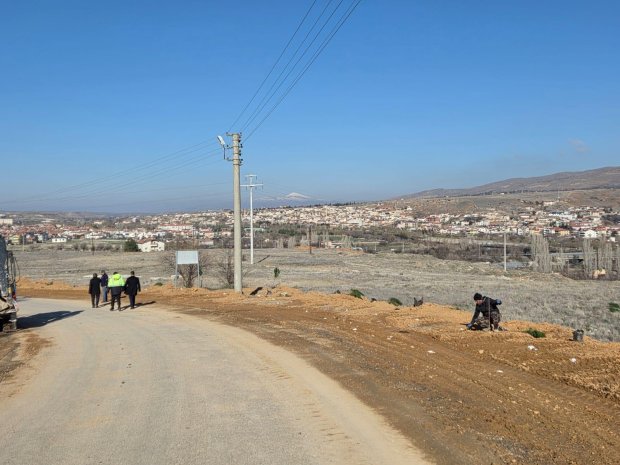 BELEDİYE BAŞKANIMIZ ÇALIŞMALARI SAHADA İNCELEDİ