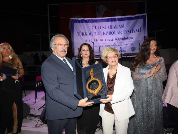 7. ULUSLARARASI TÜRK MÜZİĞİ KOROLAR FESTİVALİ AVANOS'TA GERÇEKLEŞTİRİLDİ.