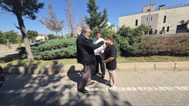 BELEDİYE BAŞKANIMIZ SAHADAKİ ÇALIŞMALARI YERİNDE İNCELEDİ