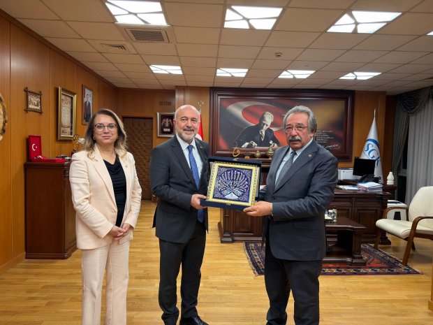 BELEDİYE BAŞKANIMIZ'DAN ANKARA SGK BAŞKANLIĞINA ÖNEMLİ ZİYARET