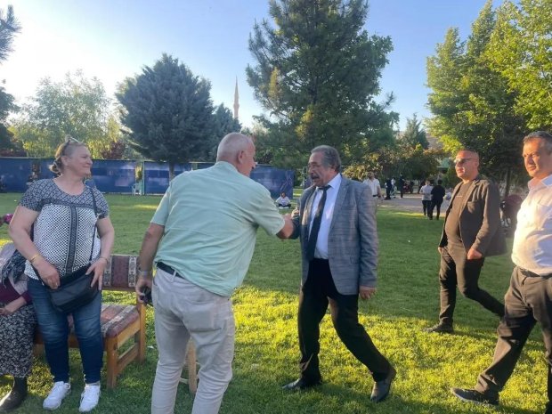 Belediye Başkanımız, Şehit Polis Halil Gün Ortaokulunun Yıl Sonu Etkinliğine Katıldı