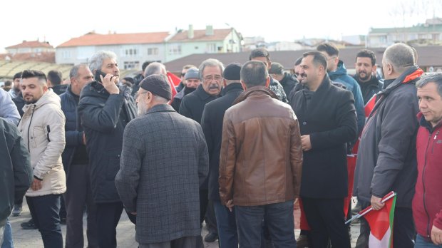 FİLİSTİN’E DESTEK YÜRÜYÜŞÜNDE AVANOS TEK YÜREK OLDU