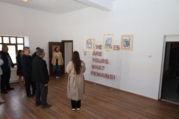 KAPADOKYA BİENALİ, DÜNYANIN DÖRT BİR YANINDAN SANAT ESERLERİNİ AVANOS’TA BULUŞTURDU