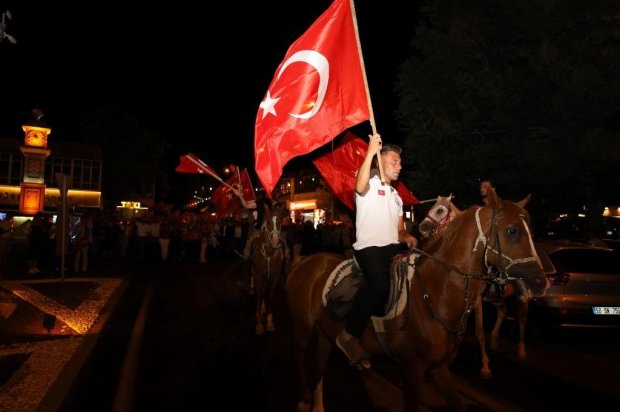 15 Temmuz Demokrasi ve Millî Birlik Günü etkinlikleri kapsamında ilçemizde, Millî Birlik Yürüyüşü düzenlendi.
