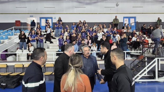 VOLEYBOL TAKIMIMIZA DESTEK