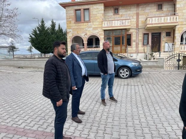 Belediye Başkanımız Sn. Mustafa Kenan Sarıtaş, belediyemizin çalışma alanlarını ziyaret ederek sahada incelemelerde bulundu.