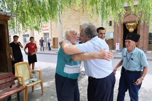 15 TEMMUZ DEMOKRASİ VE MİLLÎ BİRLİK GÜNÜ'NDE AZİZ ŞEHİTLERİMİZ DUALARLA YÂD EDİLDİ