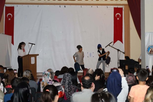 Avanos Belediyesi Çocuk Korosu ve Tiyatrosundan Unutulmaz Gece