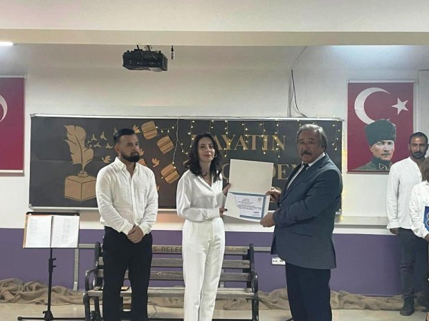Avanos Mehmet Akif Ersoy Ortaokulu tarafından şiir dinletisi düzenlendi.
