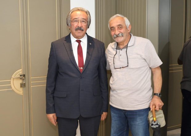 Belediye Başkanımız Sn Mustafa Kenan Sarıtaş'a Hayırlı Olsun Ziyaretleri Devam Ediyor