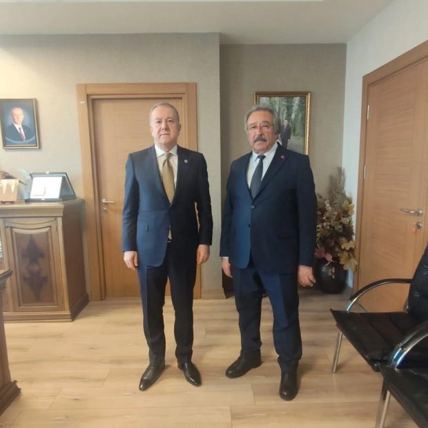 Belediye Başkanımız Sayın Mustafa Kenan Sarıtaş, Milliyetçi Hareket Partisi Genel Başkan Yardımcısı Sayın Sadir Durmaz’ı ziyaret etti.