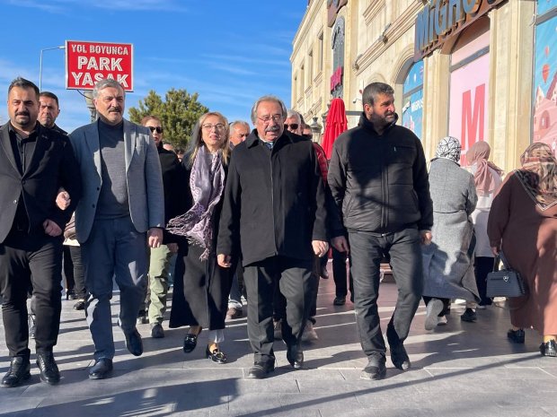 MHP TBMM Grup Başkanvekili ve Nevşehir Milletvekilimiz Sn. Prof. Dr. Filiz Kılıç, Avanos Belediyesine ziyarette bulundu.