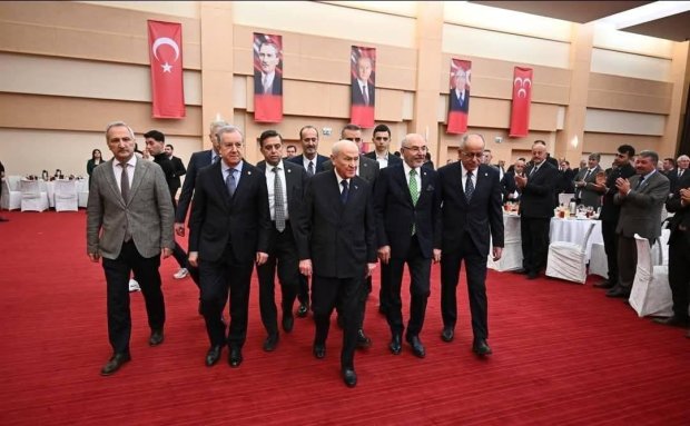 MHP BELEDİYE BAŞKANLARI GELENEKSEL İFTAR PROGRAMINA KATILIM