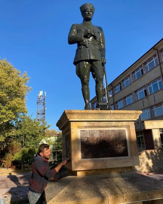 Atatürk Anıtımızın Bakım ve Onarımı Yapıldı