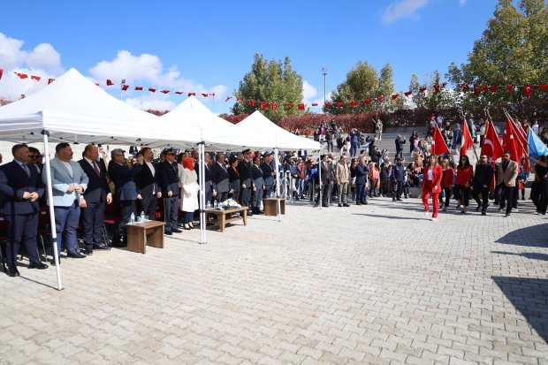 Cumhuriyet Bayramı Avanos’ta Coşkuyla Kutlandı