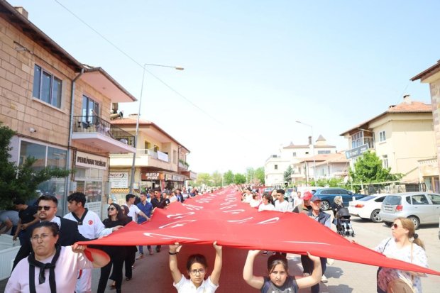 19 Mayıs Atatürk'ü Anma Gençlik ve Spor Bayramı Kutlamaları Bayrak Yürüyüşü ile Başladı