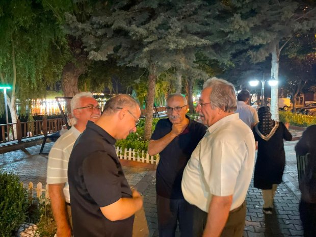 BELEDİYE BAŞKANIMIZ SAYIN MUSTAFA KENAN SARITAŞ'TAN İŞ TAKİBİ VE ÇARŞI ESNAFINA ZİYARET