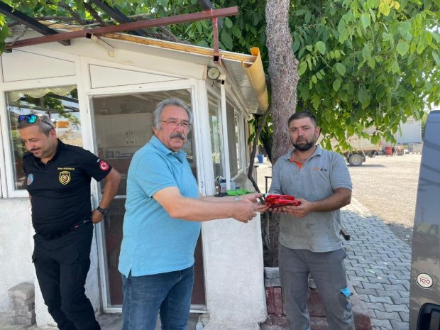 Belediye Başkanımız Sayın Mustafa Kenan Sarıtaş, belediyemiz tarafından ilçe genelinde sürdürülen altyapı ve üstyapı çalışmalarını yerinde inceleyerek denetimlerde bulundu.
