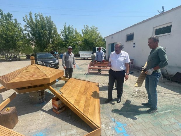 Belediye Başkanımız Sayın Mustafa Kenan Sarıtaş, belediyemizin sanayi iş ocakları, araç garajı ve iş atölyelerinde incelemelerde bulundu.