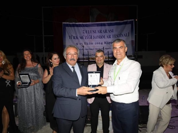 7. ULUSLARARASI TÜRK MÜZİĞİ KOROLAR FESTİVALİ AVANOS'TA GERÇEKLEŞTİRİLDİ.