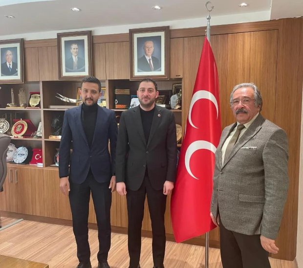 Belediye Başkanımız Mustafa Kenan Sarıtaş, Milliyetçi Hareket Partisi Kayseri İl Başkanı Enes Ertuğrul Kalın'ı makamında ziyaret etti.