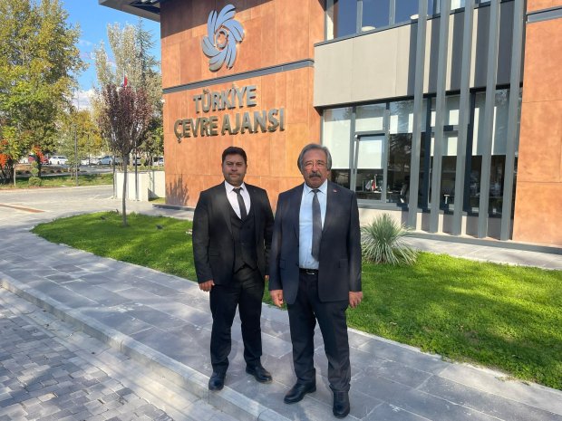 Belediye Başkanımız Sayın Mustafa Kenan Sarıtaş, Türkiye Çevre Ajansı ve Sıfır Atık Yönetim Direktörü Sayın Tuğrul Çamaş’ı makamında ziyaret etti.