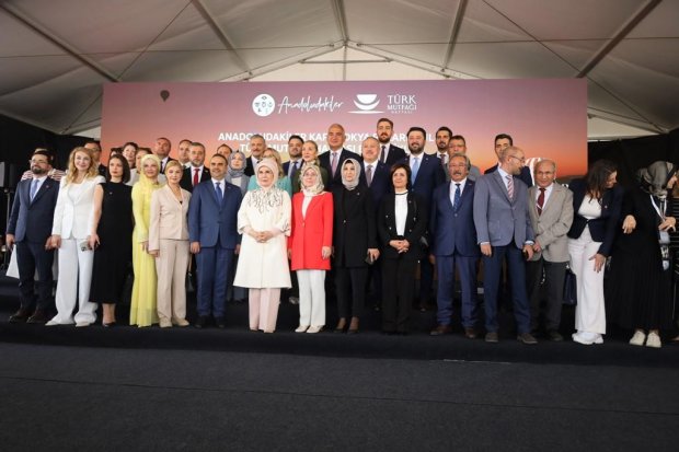 Cumhurbaşkanımız Sayın Recep Tayyip Erdoğan'ın eşi Sayın Emine Erdoğan Hanımefendi ilimize gelerek "Anadoludakiler Kapadokya Pazarı Açılışı ve Türk Mutfağı Haftası Etkinlikleri"ne katıldı.