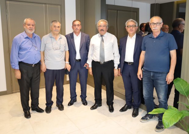 Belediye Başkanımız Sn Mustafa Kenan Sarıtaş'a Hayırlı Olsun Ziyaretleri Devam Ediyor.