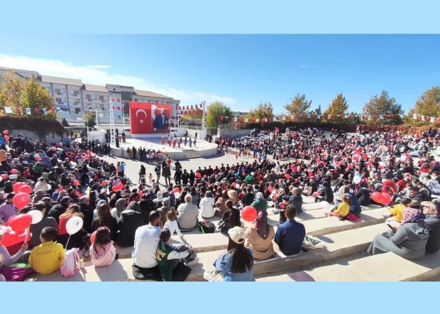 29 Ekim Cumhuriyet Bayramı Avanos'ta coşkuyla kutlandı.