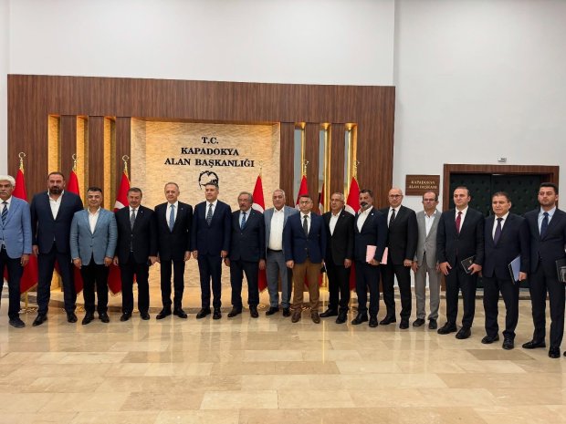 Kültür ve Turizm Bakanlığı, Bakan Yardımcısı Sn. Gökhan Yazgı başkanlığında ilçe ve Belde Belediye Başkanları ve kamu kurum yetkililerinin katılımıyla istişare toplantısı gerçekleştirildi.