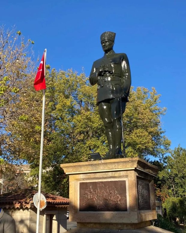 Atatürk Anıtımızın Bakım ve Onarımı Yapıldı