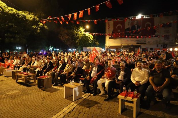 15 Temmuz Demokrasi ve Millî Birlik Günü, ilçemizde büyük bir coşku ve anlam yüklü bir programla anıldı.