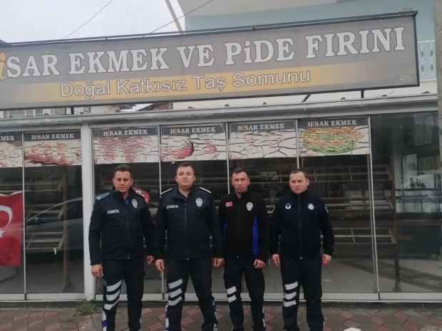 İlçemiz genelinde Zabıta Müdürlüğümüzce ekmek üretimi yapan fırınlarda denetim gerçekleştirildi.