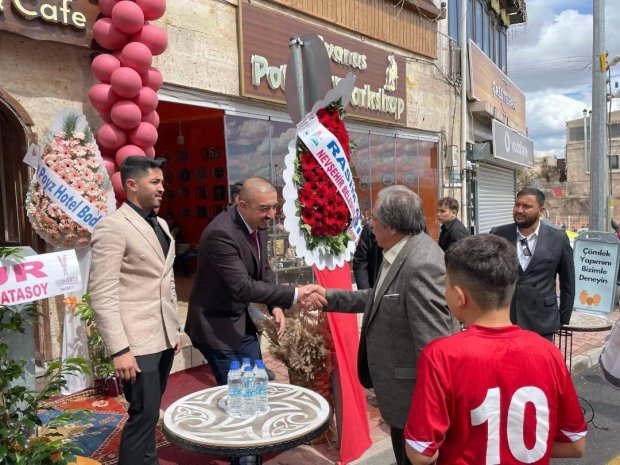 Belediye Başkanımız Sn. Mustafa Kenan Sarıtaş, Sarhan Alacarte Restaurant’ın açılış törenine katılarak açılışını gerçekleştirdi.