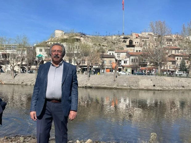 Kazların kuluçka dönemi öncesinde ada da temizlik ve yuva yapım çalışmaları başlatıldı