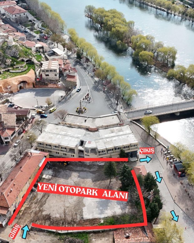 ŞEHİR ESTETİĞİ VE HATALI PARK UYGULAMALARINA YEŞİL DOKUNUŞ, 50 ARAÇLIK YENİ ÜCRETSİZ OTOPARK ALANI HİZMETE SUNULDU