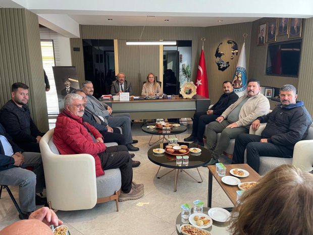 MHP TBMM Grup Başkanvekili ve Nevşehir Milletvekilimiz Sn. Prof. Dr. Filiz Kılıç, Avanos Belediyesine ziyarette bulundu.